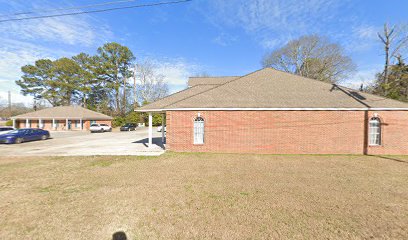 Dentist near Tallassee