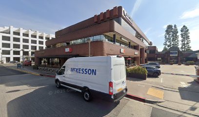 Dr. Babak Shoushtari, DMD