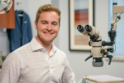 Rockford Endodontics- Dr. Alex C Moore D.M.D. M.S.