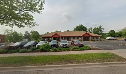 Dentist near Marquette