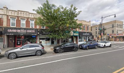 Dentist near Maspeth