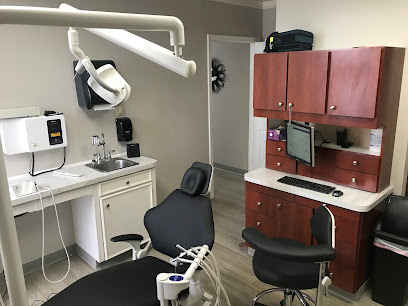 Dentist near Brazoria