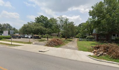 Smiles: Dr. Thomas P Parrigin DDS