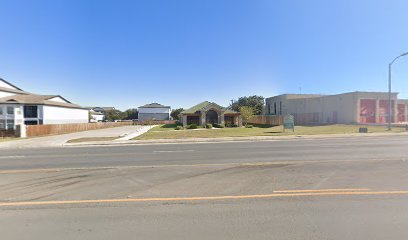 Dentist near Universal City