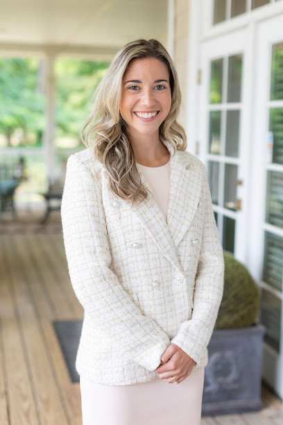 Dr. Sarah Stulen DDS