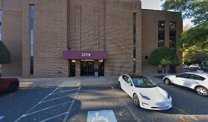 Dr. Farshad Bakhtyari, DMD