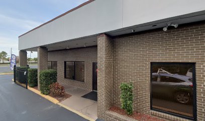 Dentist near Holiday