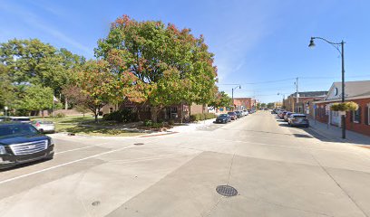 Dentist near Indianola