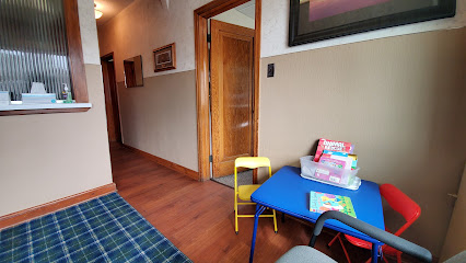 Dentist near Proctor