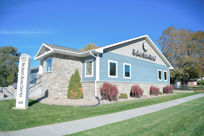Dentist near Broken Bow