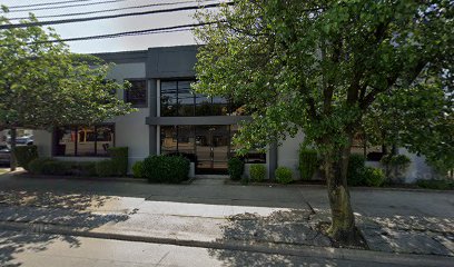 Dentist near Mineola