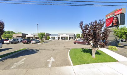 Dentist near Grandview