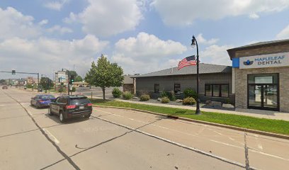 Dentist near Marshfield