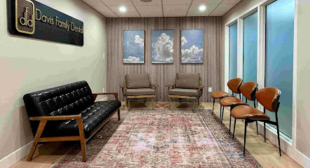 Dentist near West Bend