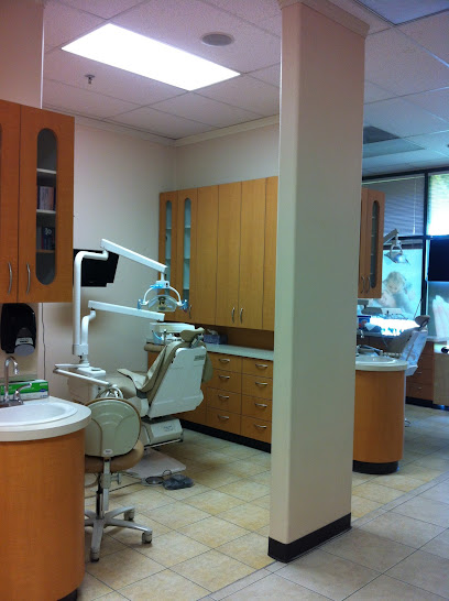 Dentist near Ontario