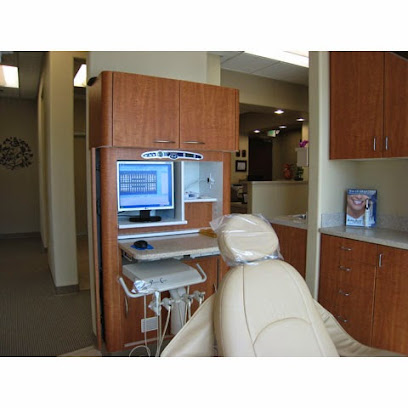 Dentist near Thousand Oaks