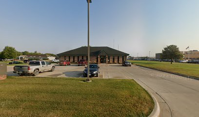 Dentist near Marshall