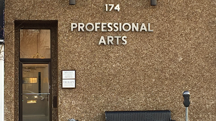 Dentist near Floral Park